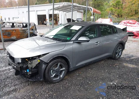 2025 Kia K4 Lxs from USA, damaged, VIN 3KPFT4DE2SE171356